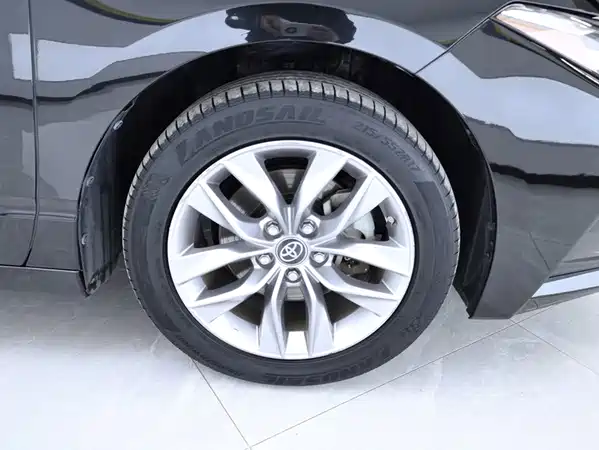 Toyota Avalon 2021