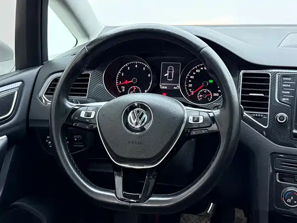 Volkswagen Golf Jialu 2017