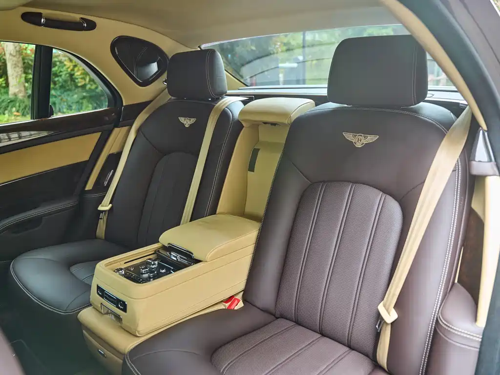 Bentley Mulsanne 2013 — фото 14