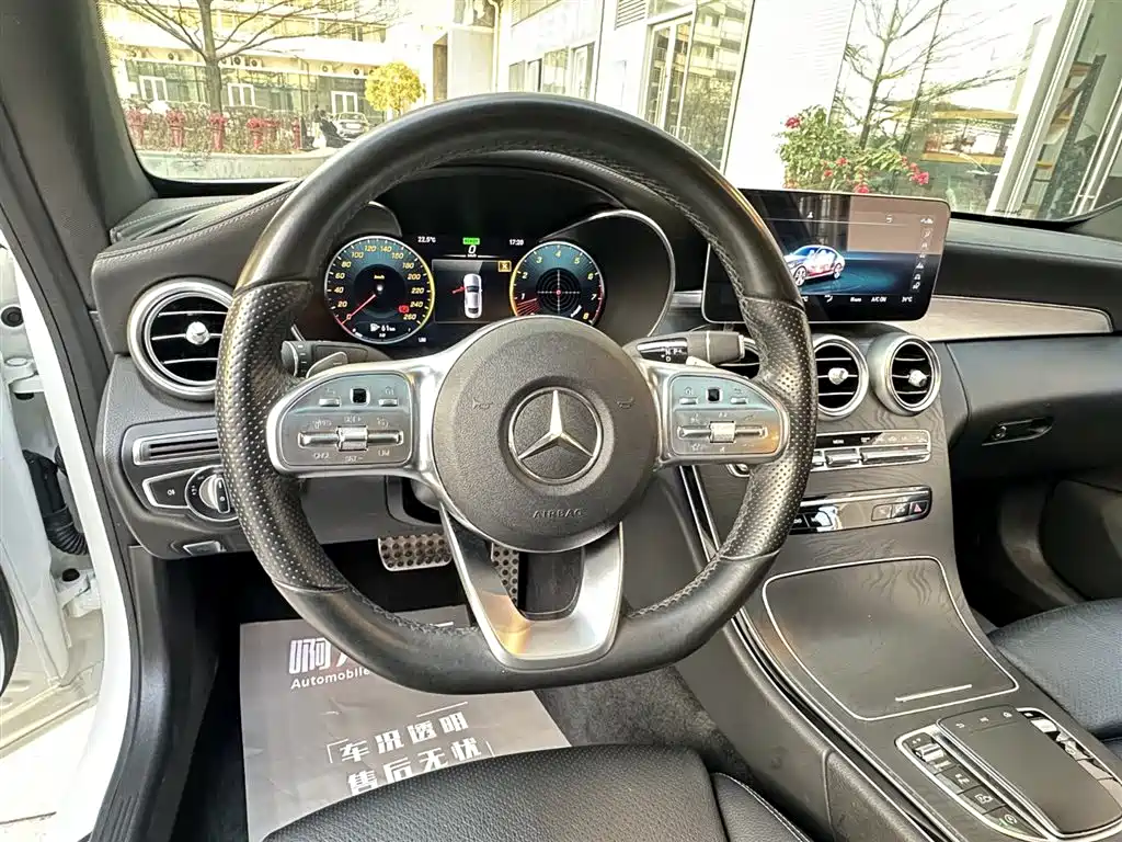 Mercedes-Benz C-Class 2019 — фото 17