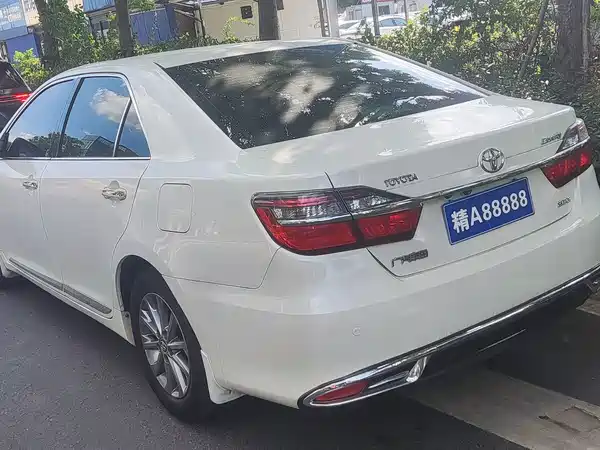 Toyota Camry 2017