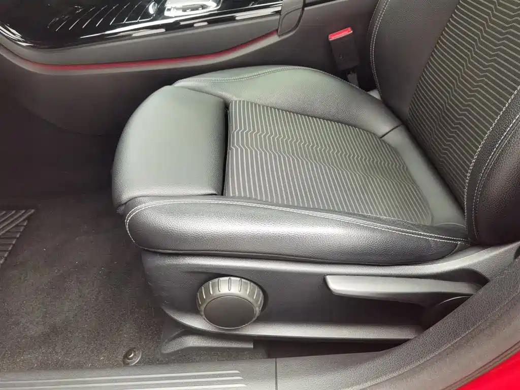 Mercedes-Benz A-Class 2020 — фото 20