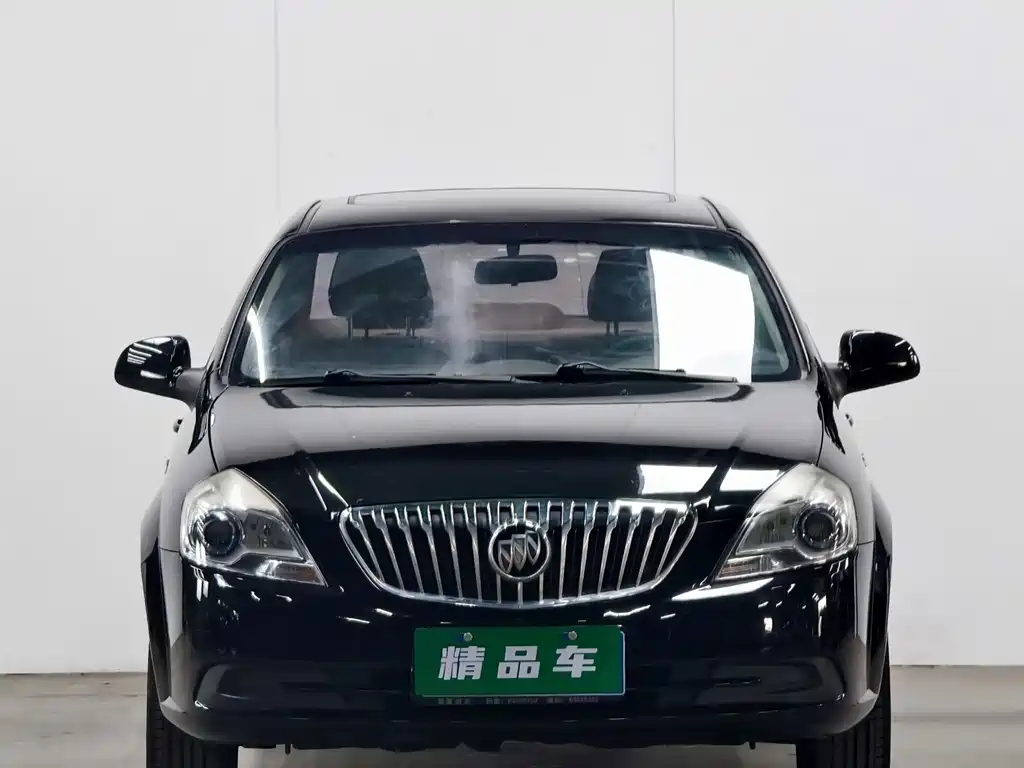 Buick Excelle 2015 — фото 2