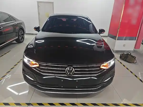Volkswagen Magotan 2020