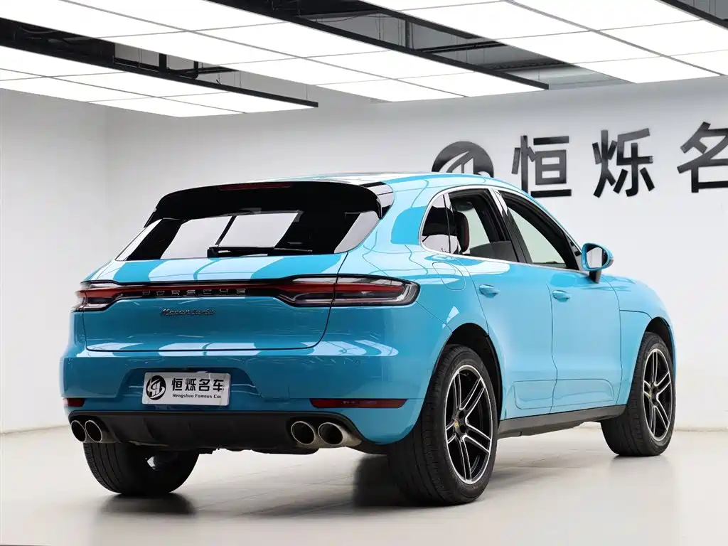 Porsche Macan 2019 — фото 29