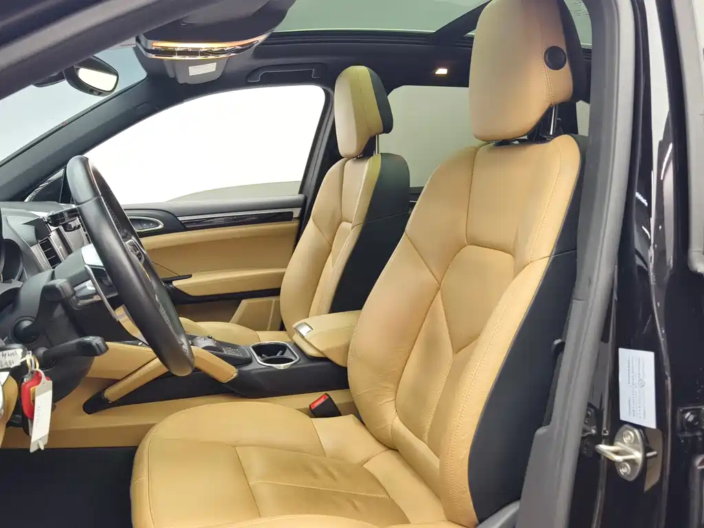Porsche Cayenne New Energy 2017 — фото 11