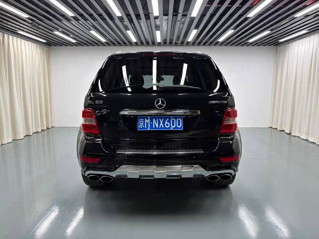 Mercedes-Benz M-Class AMG 2010 — фото 22
