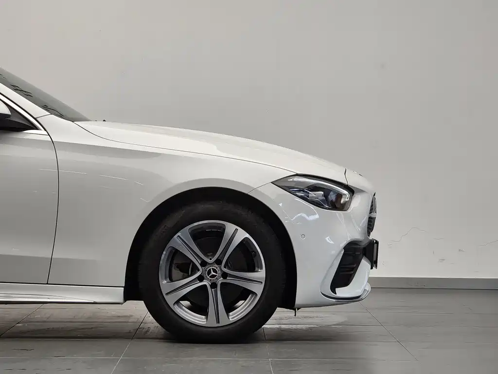 Mercedes-Benz C-Class 2022 — фото 20