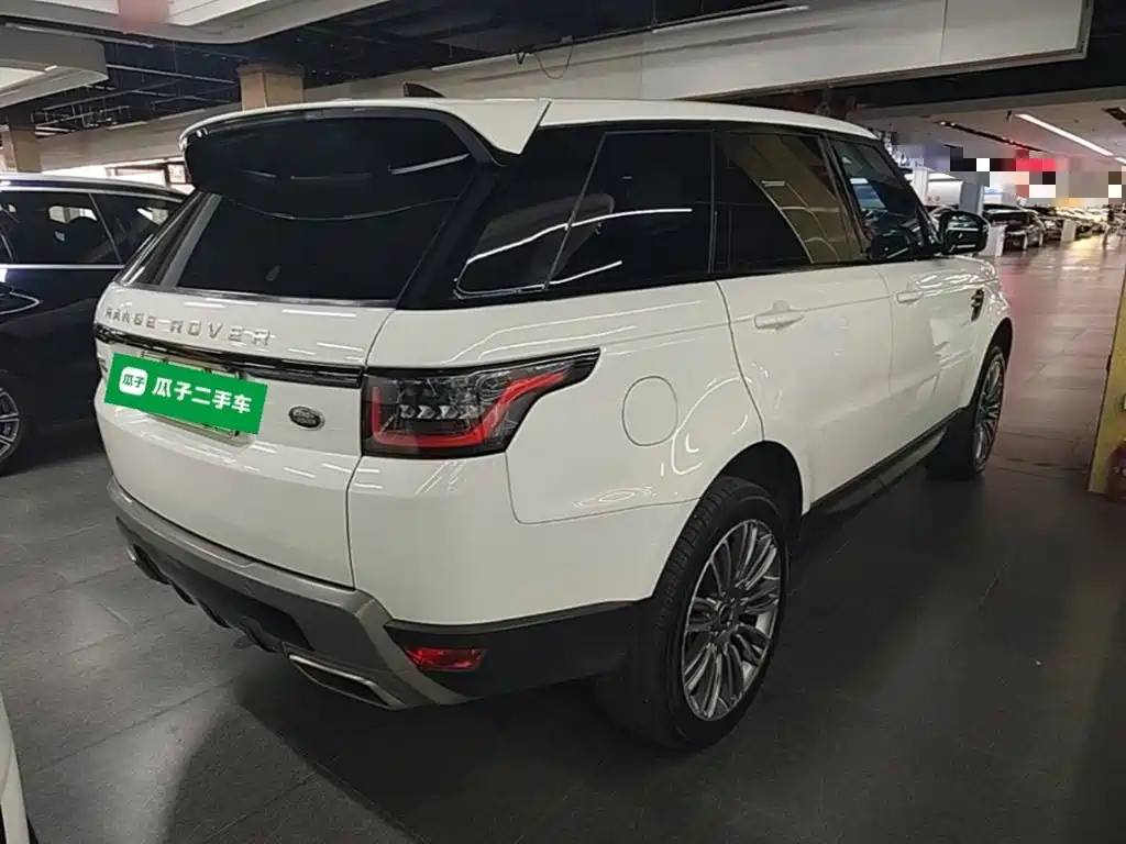 Land Rover Range Rover Sport New Energy 2021 — фото 5
