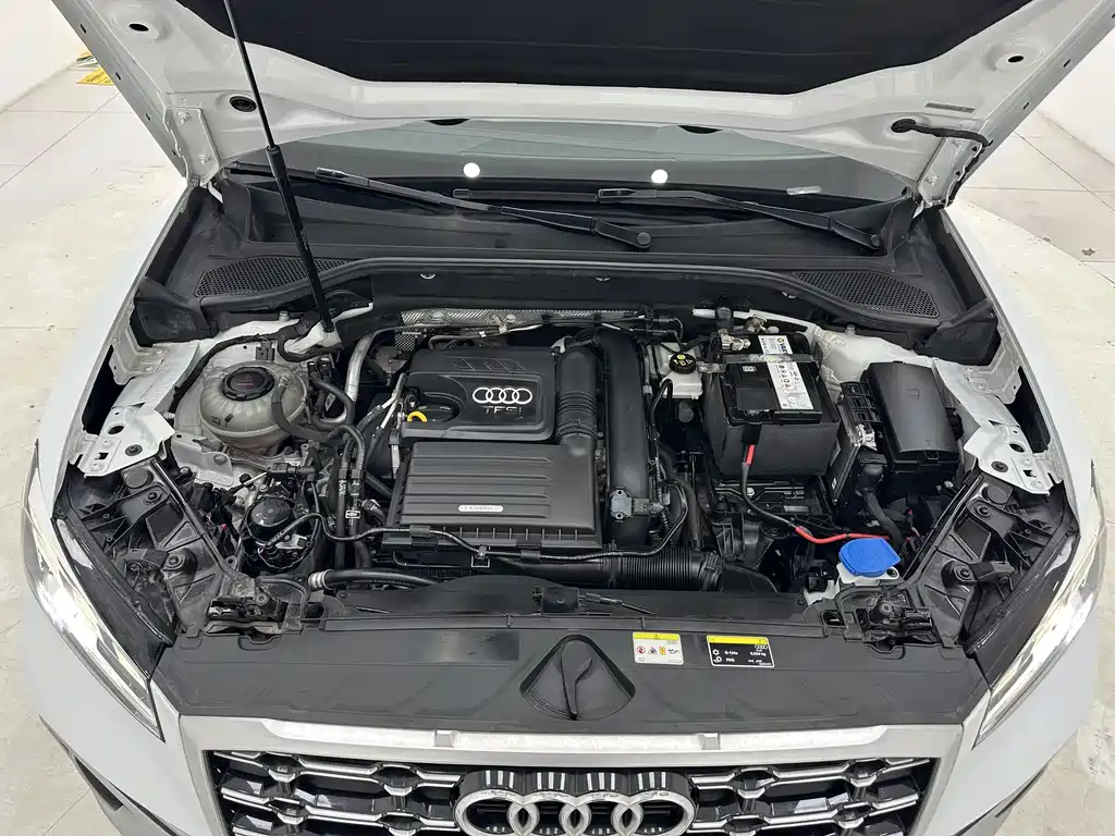 Audi Q2L 2022 — фото 17