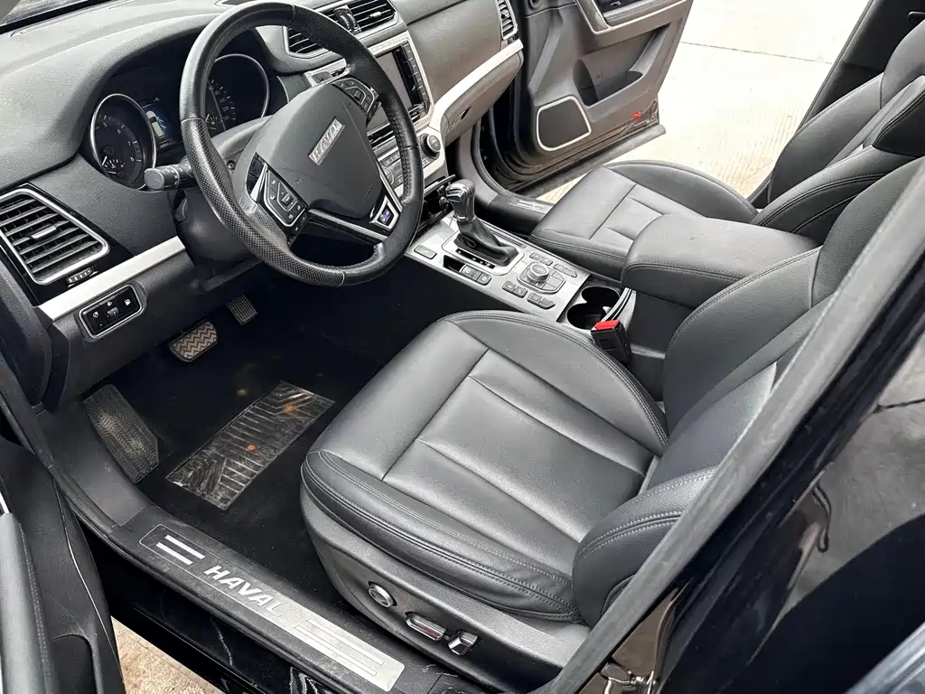 Haval H6 Coupe 2016 — фото 11