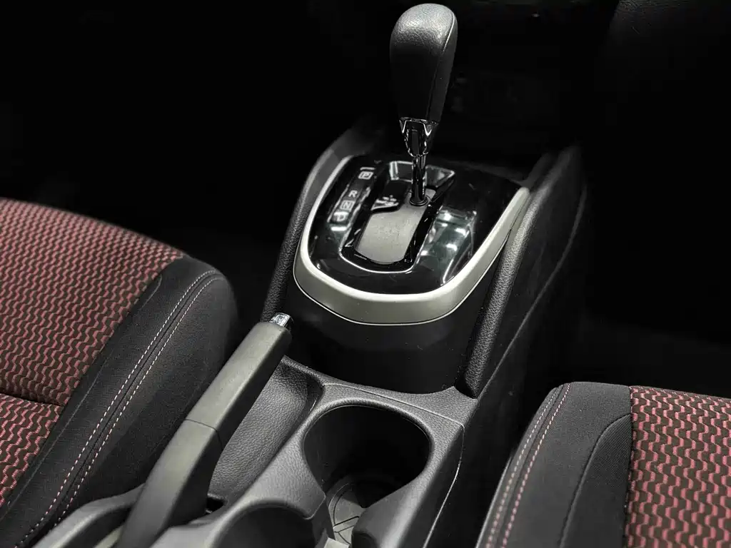 Nissan Qashqai 2016 — фото 15