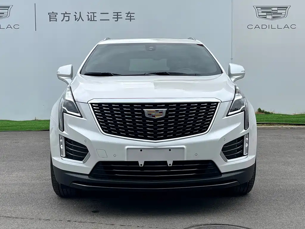 Cadillac XT5 2020 — фото 2