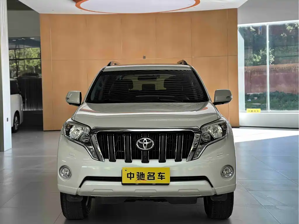 Toyota Prado 2016 — фото 2