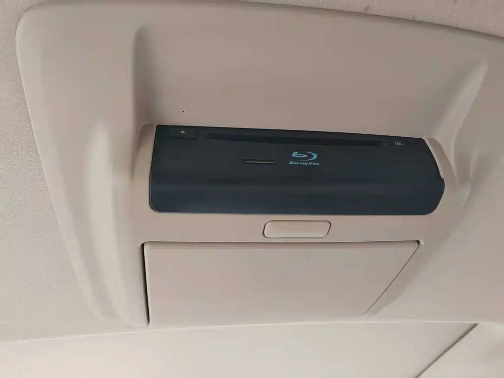 Toyota Prado 2017 — фото 13
