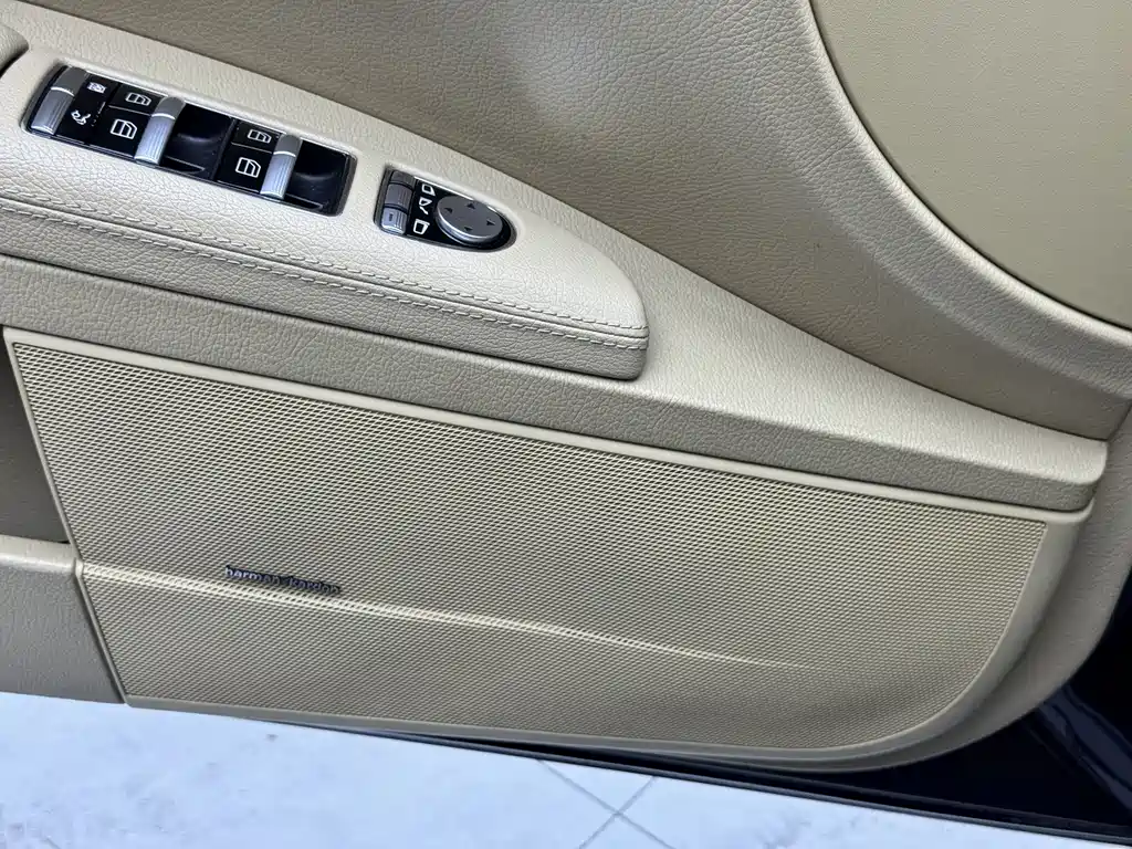 Mercedes-Benz S-Class 2012 — фото 35
