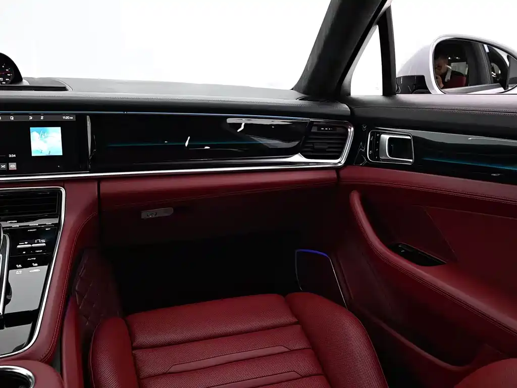 Porsche Panamera 2021 — фото 15