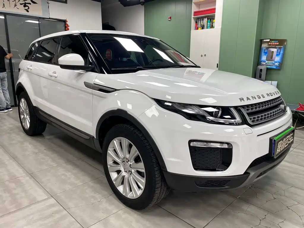Land Rover Evoque 2018 — фото 3
