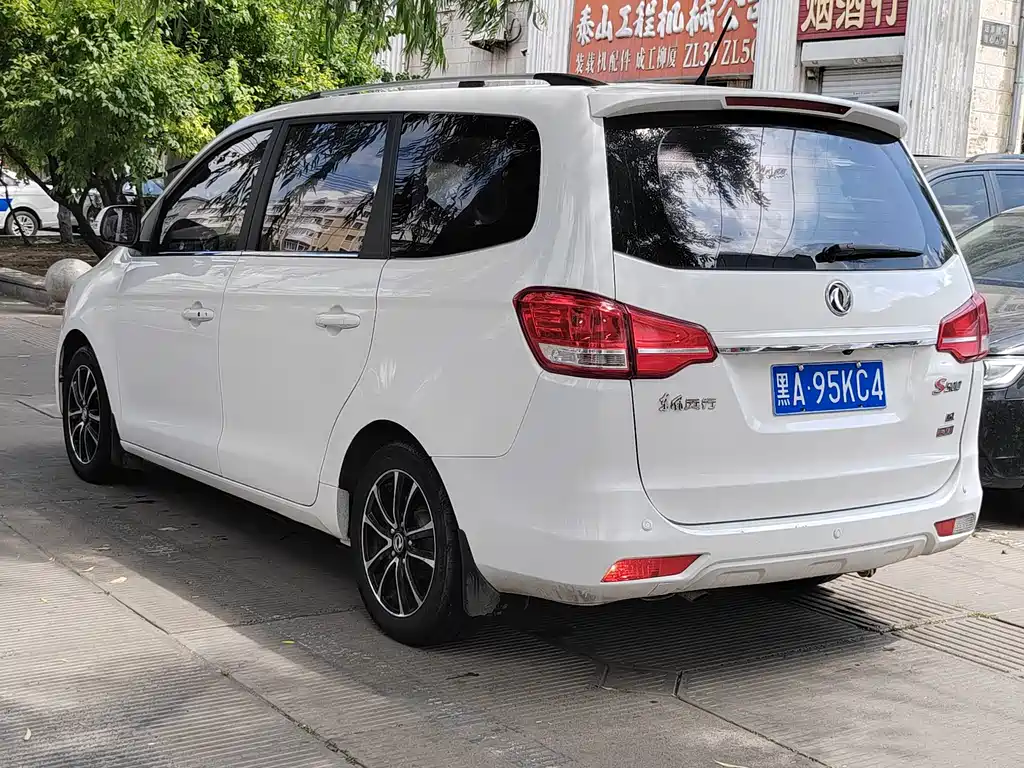 Dongfeng Fengxing S500 2016 — фото 5