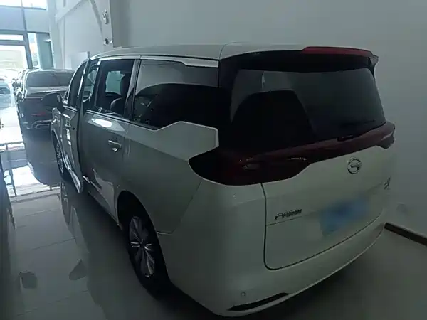 GAC Trumpchi M6 2019