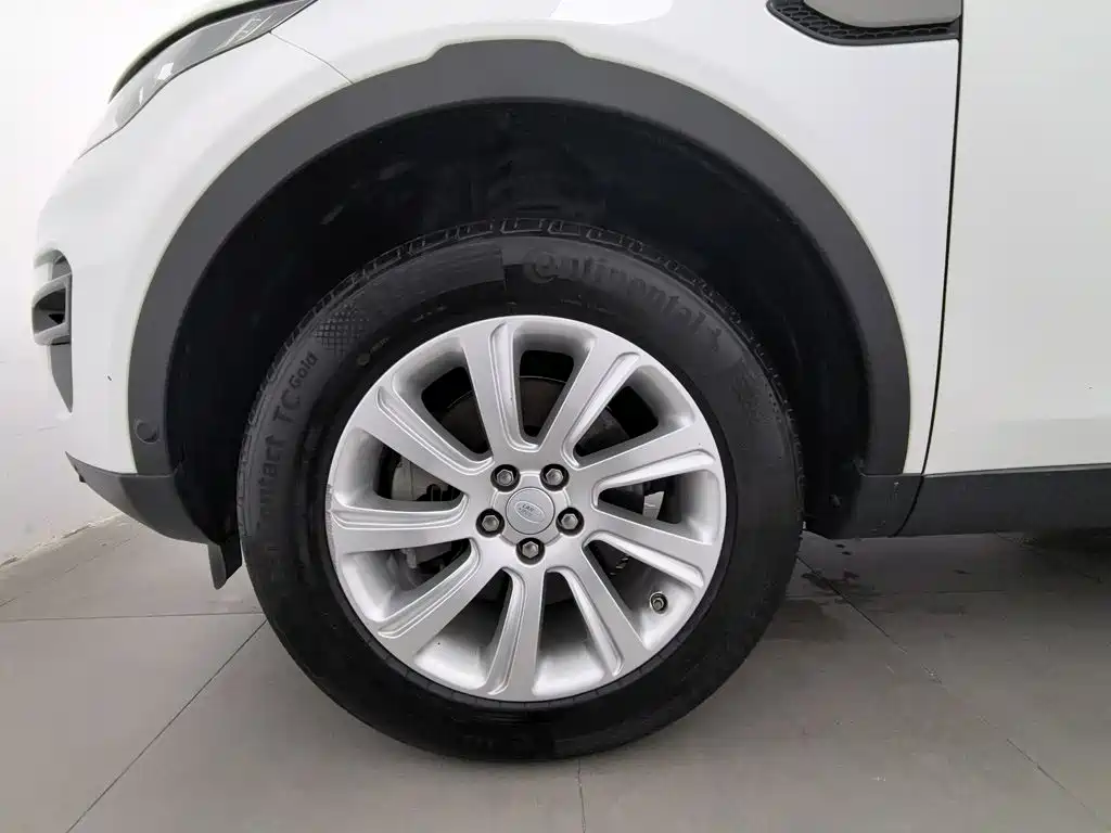 Land Rover Discovery Sport 2019 — фото 17