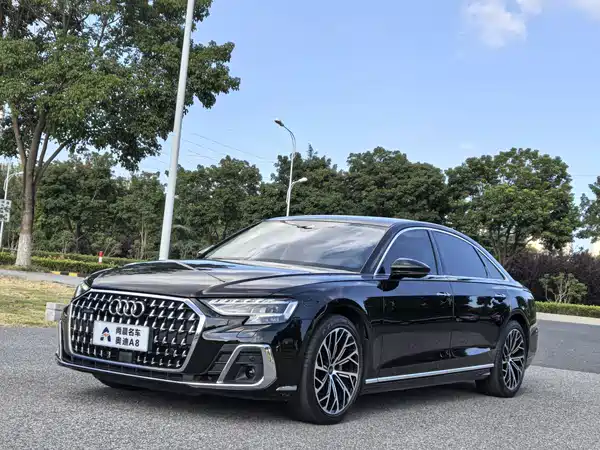 Audi A8 2023