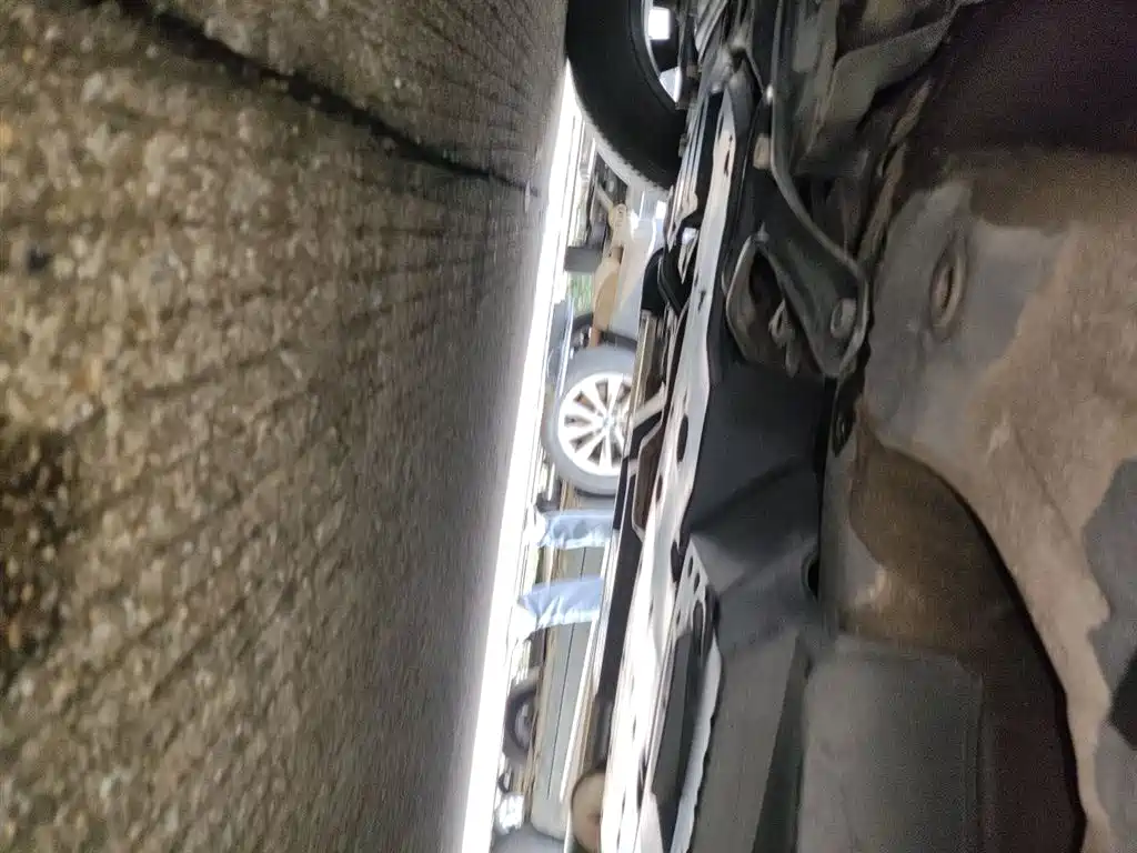 Toyota RAV4 2016 — фото 19
