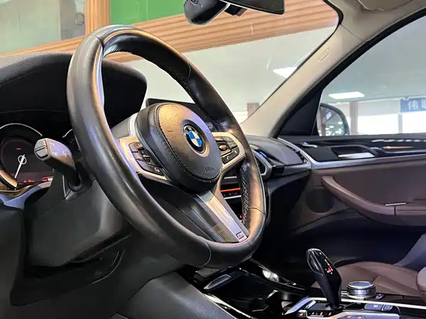 BMW X3 2019