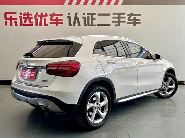 Mercedes-Benz GLA 2019