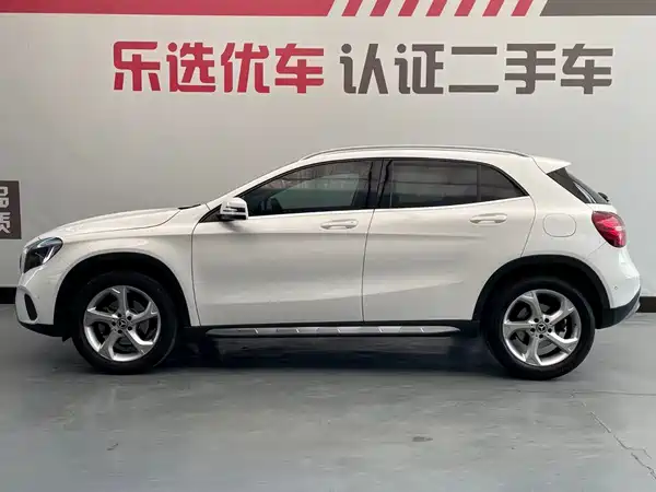 Mercedes-Benz GLA 2019