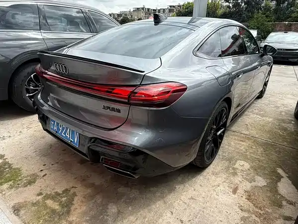 Audi A5L Sportback 2025
