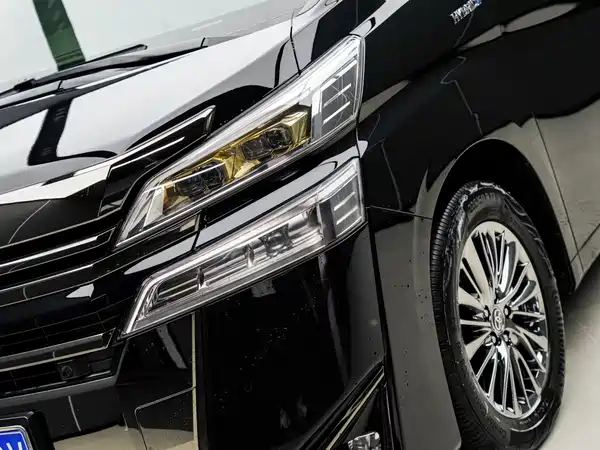 Toyota Vellfire 2021