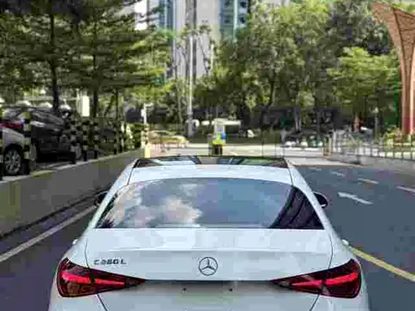 Mercedes-Benz C-Class 2022