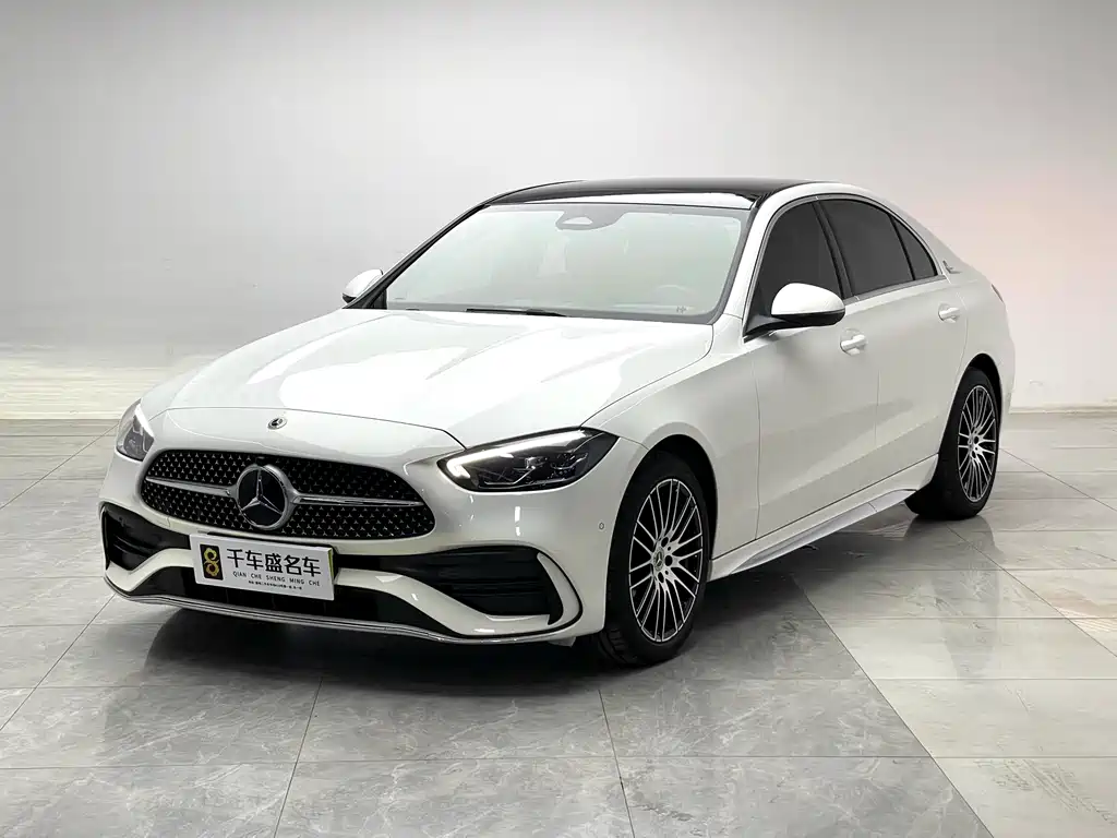 Mercedes-Benz C-Class 2024 — фото 1