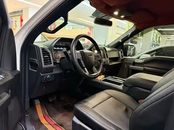 Ford F-150 Raptor 2017