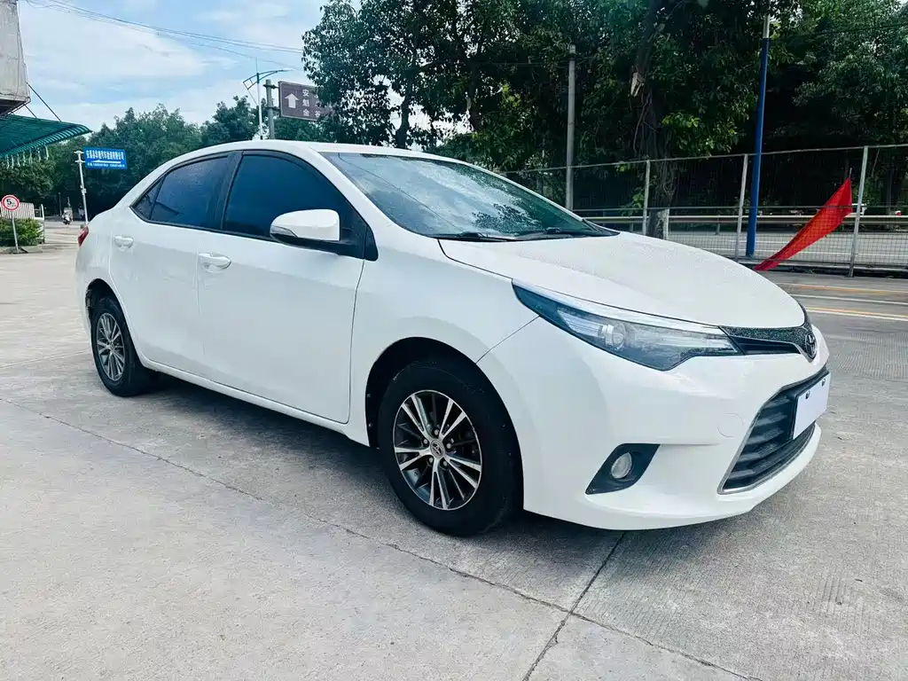 Toyota Levin 2016 — фото 1