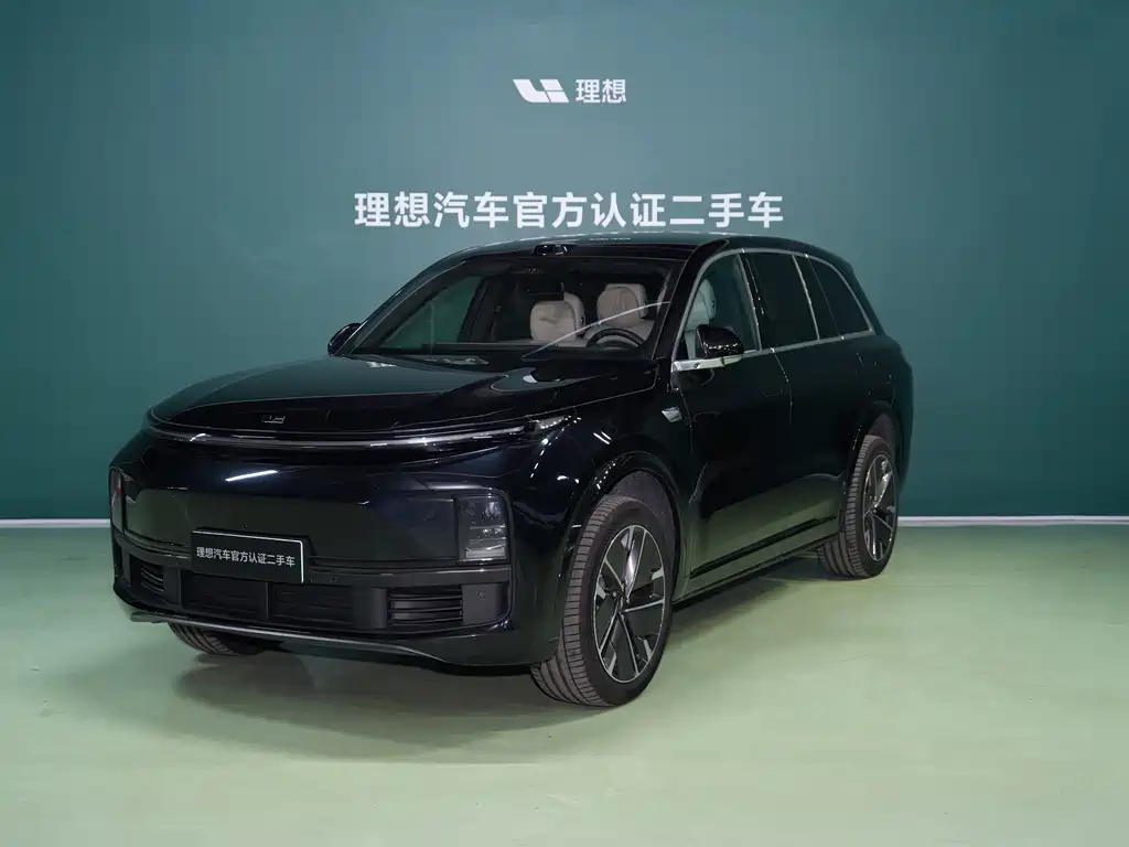 Li Auto Li L8 2025