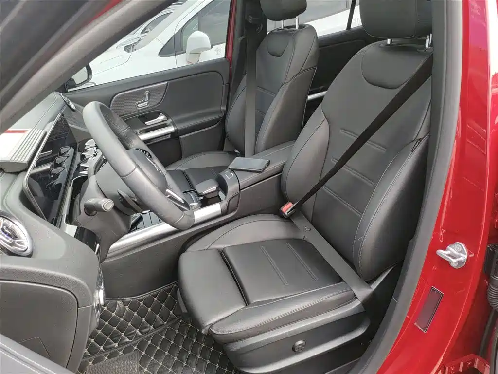 Mercedes-Benz GLA 2021 — фото 15