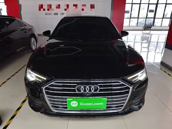 Audi A6L 2022