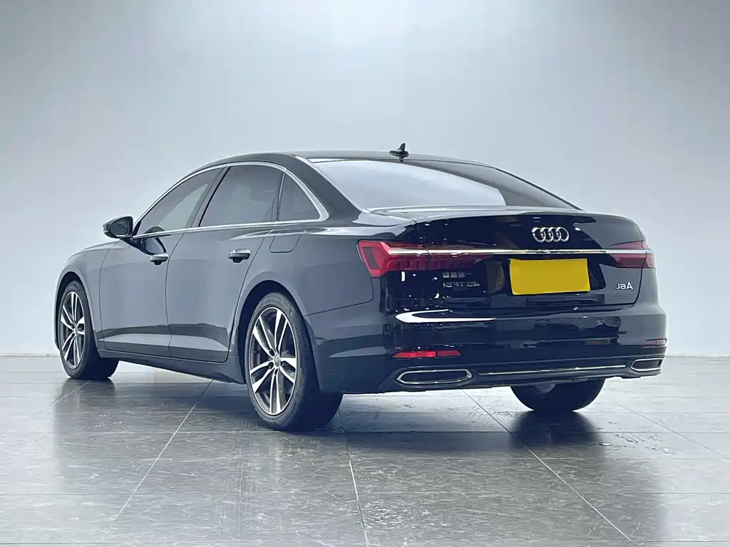 Audi A6L 2021 — фото 20