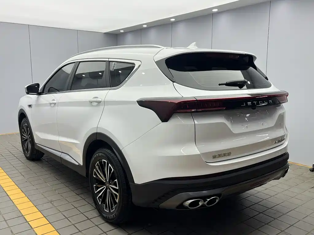 Jetour X70 PLUS 2022 — фото 4