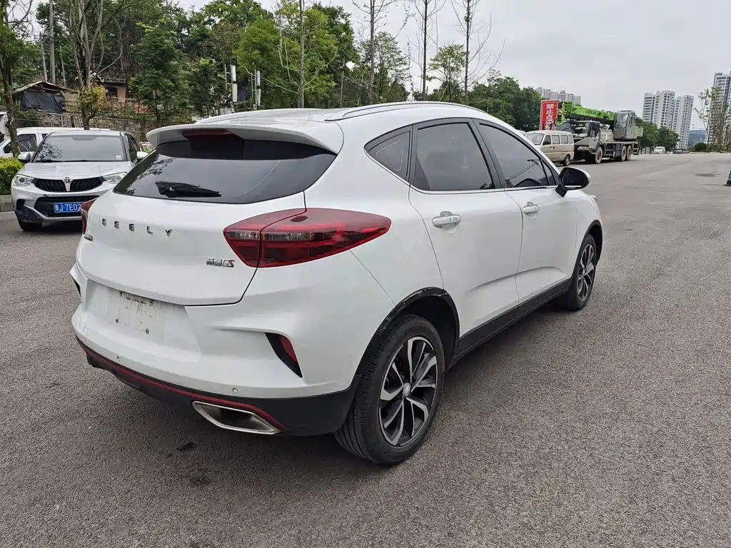 Geely Emgrand GS 2020 — фото 12