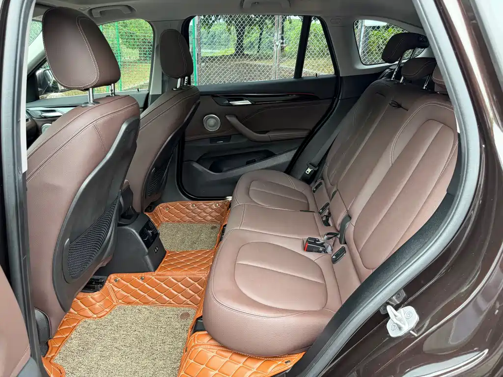 BMW X1 2022 — фото 13