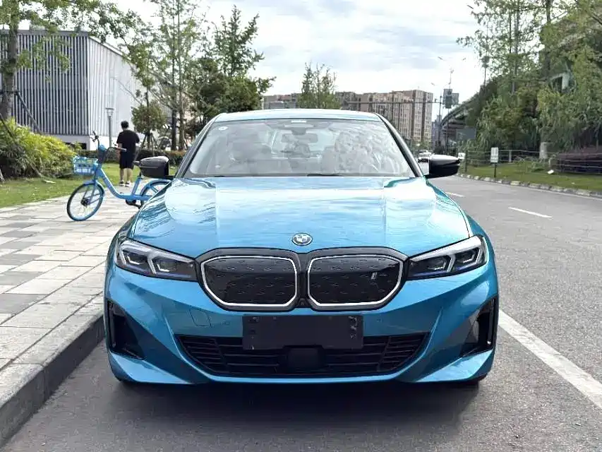 BMW i3 2023 — фото 2