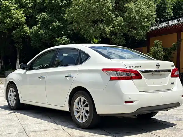Nissan Sylphy 2013