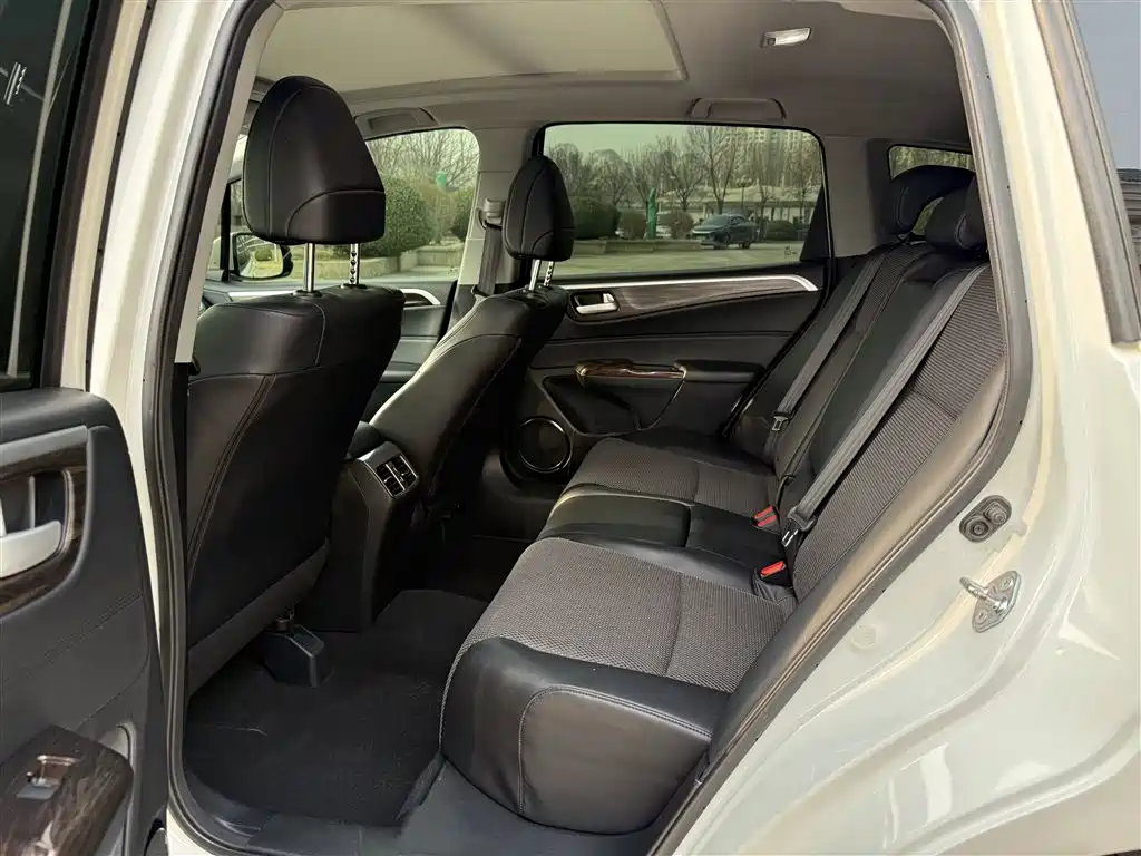 Honda Jade 2019 — фото 23