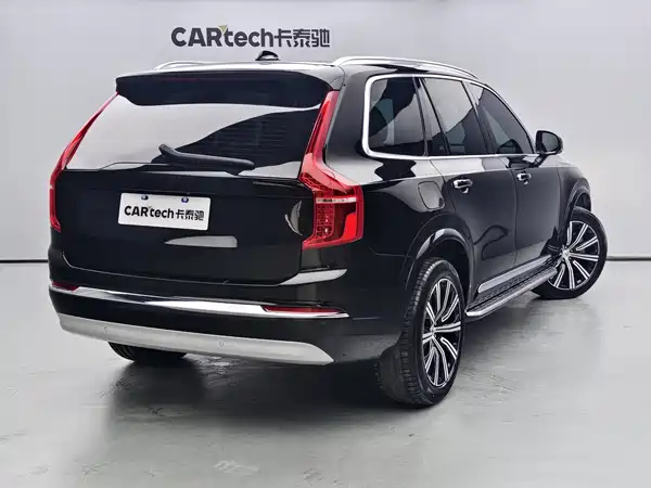 Volvo XC90 2022