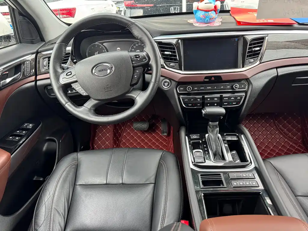 GAC Motor Trumpchi GS8 2019 — фото 9