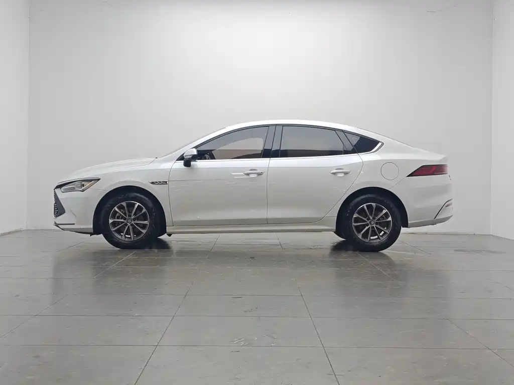 BYD Qin PLUS 2024 — фото 10