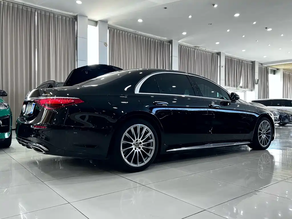 Mercedes-Benz S-Class 2023 — фото 4